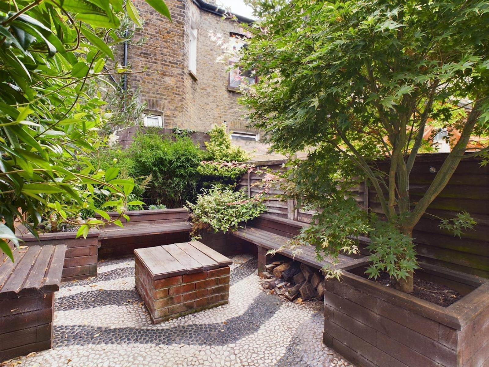 Stylish 1bedroom Retreat In Vibrant Leyton Pass The Keys