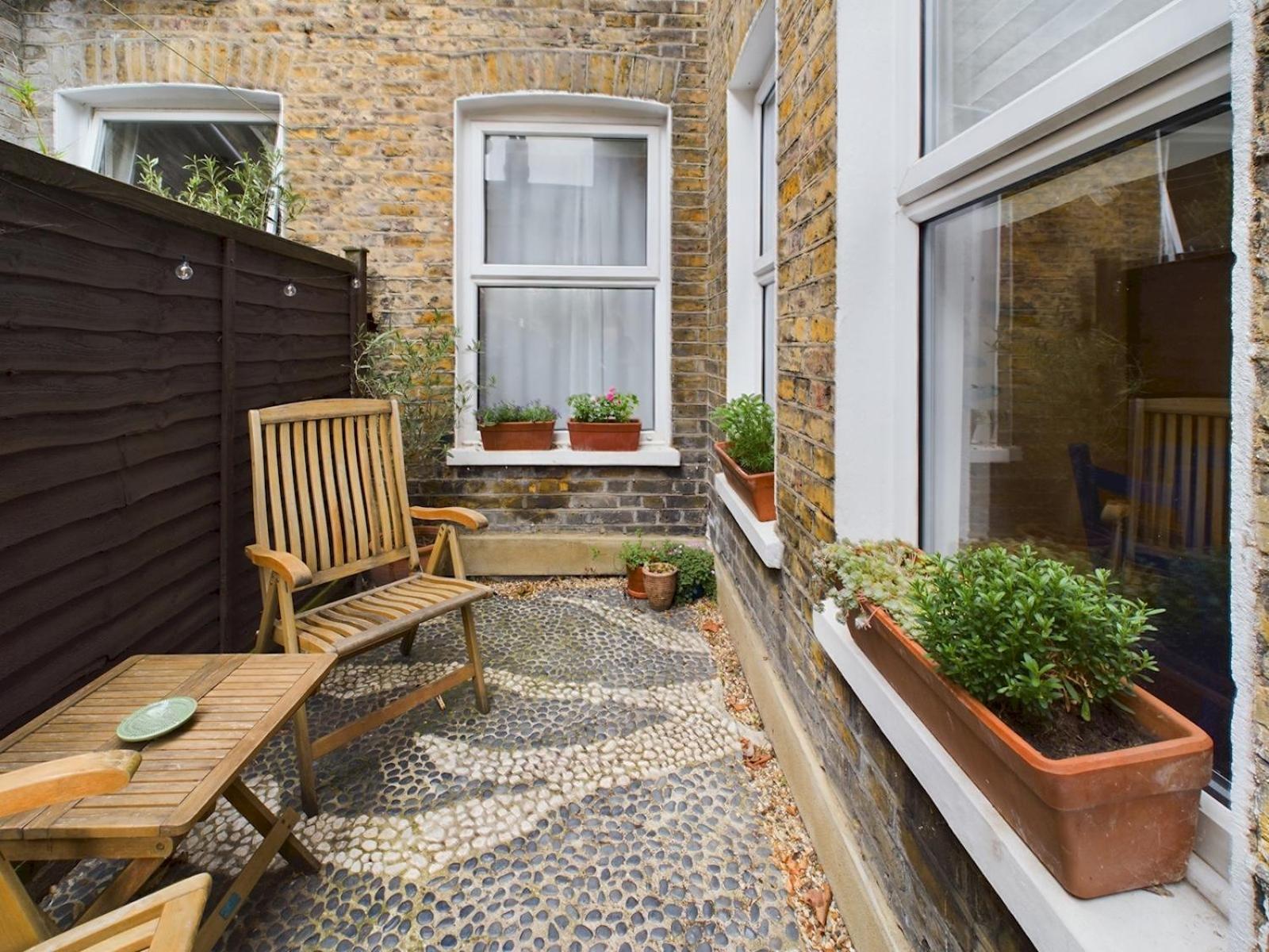Stylish 1bedroom Retreat In Vibrant Leyton Pass The Keys London