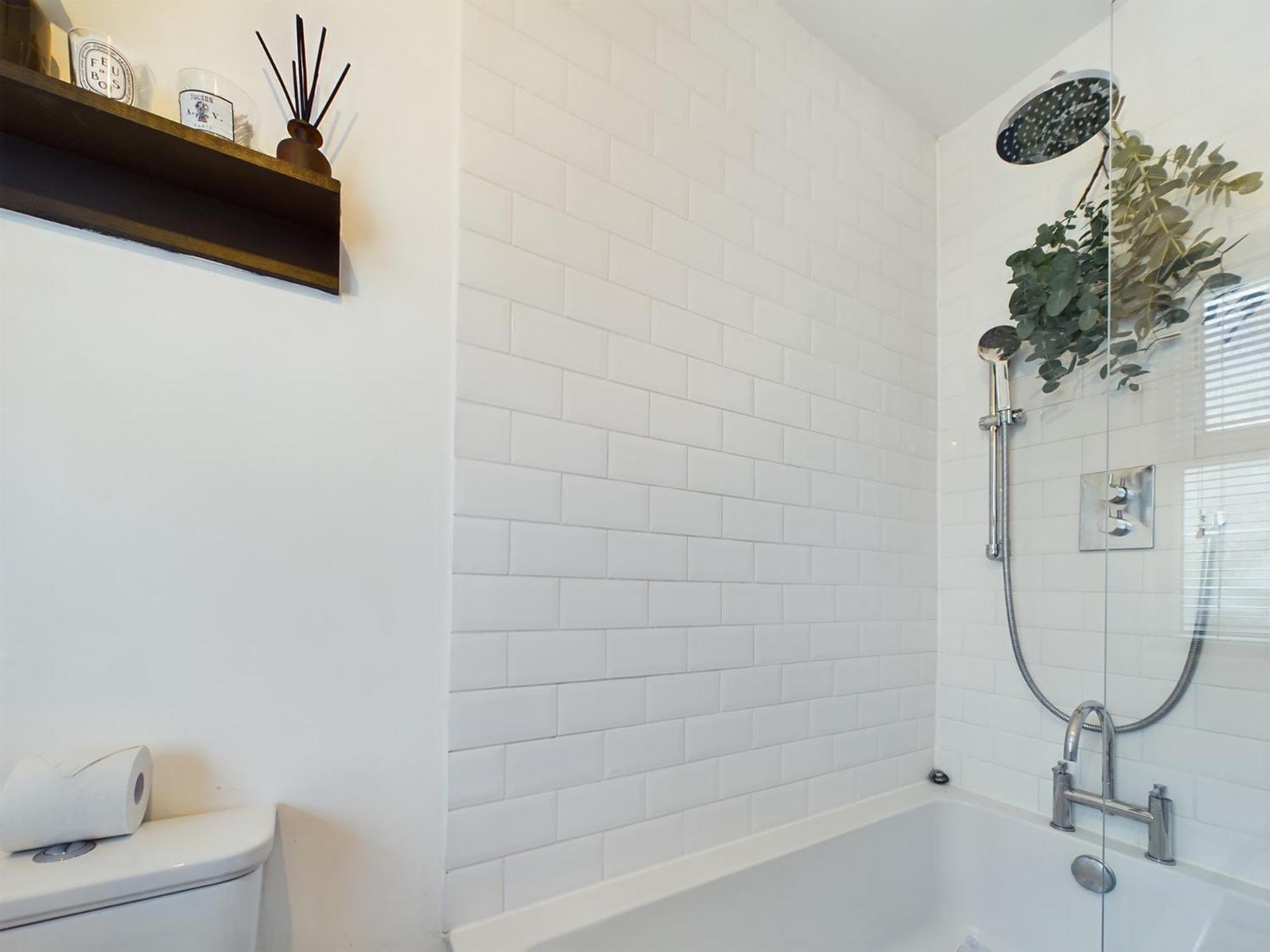 Stylish 1bedroom Retreat In Vibrant Leyton Pass The Keys Apartment *